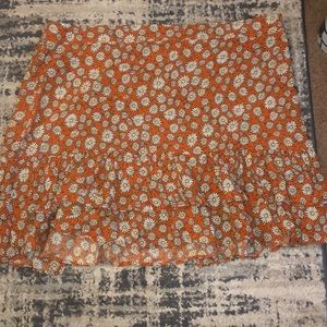 🧡 Ruffled Skirt